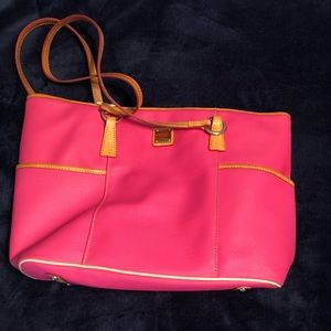 Dooney & Bourke pink leather purse
